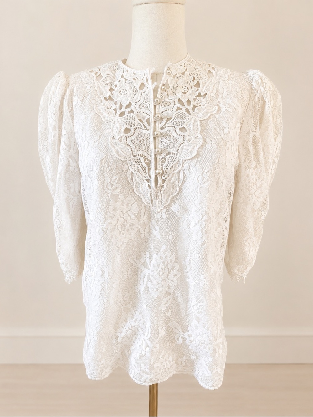 Vintage Scott McClintock White Lace Puff Sleeve Pearl Blouse Size M